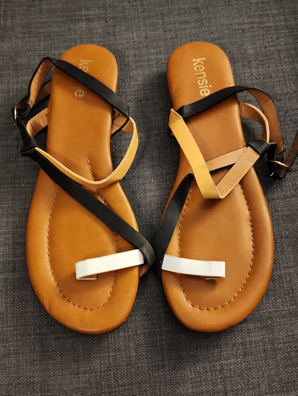 Kensie Tan Footbed Strappy Sandals with Black, White & Tan Straps